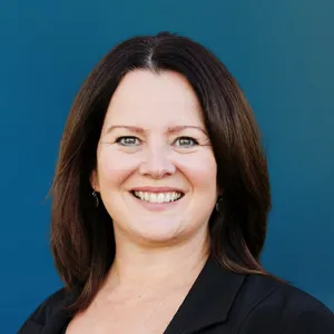 Karen Kelly